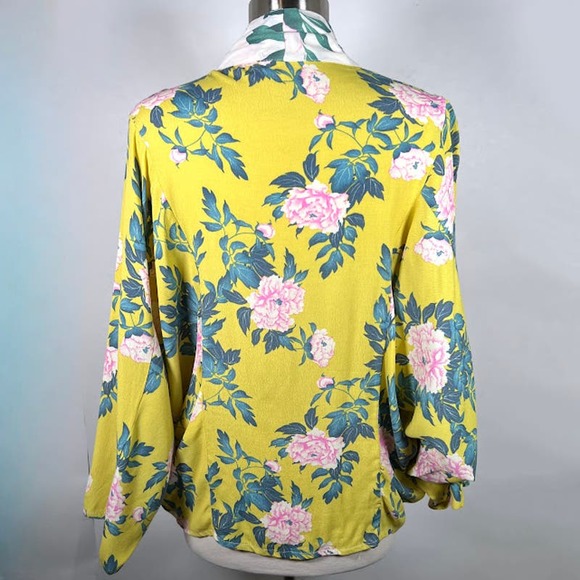 Anthropologie Elma Floral Kimono Top One Size Yellow Green Pink Open Front Boho - Picture 5 of 8